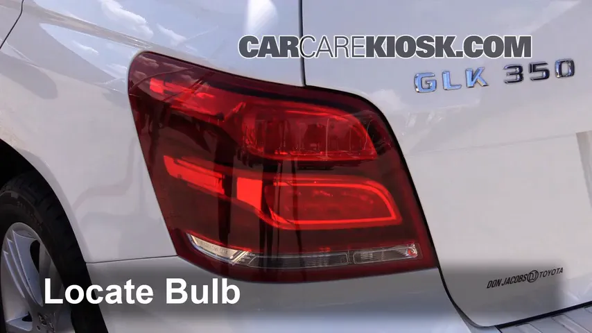 2014 Mercedes-Benz GLK350 4Matic 3.5L V6 Lights Turn Signal - Rear (replace bulb)